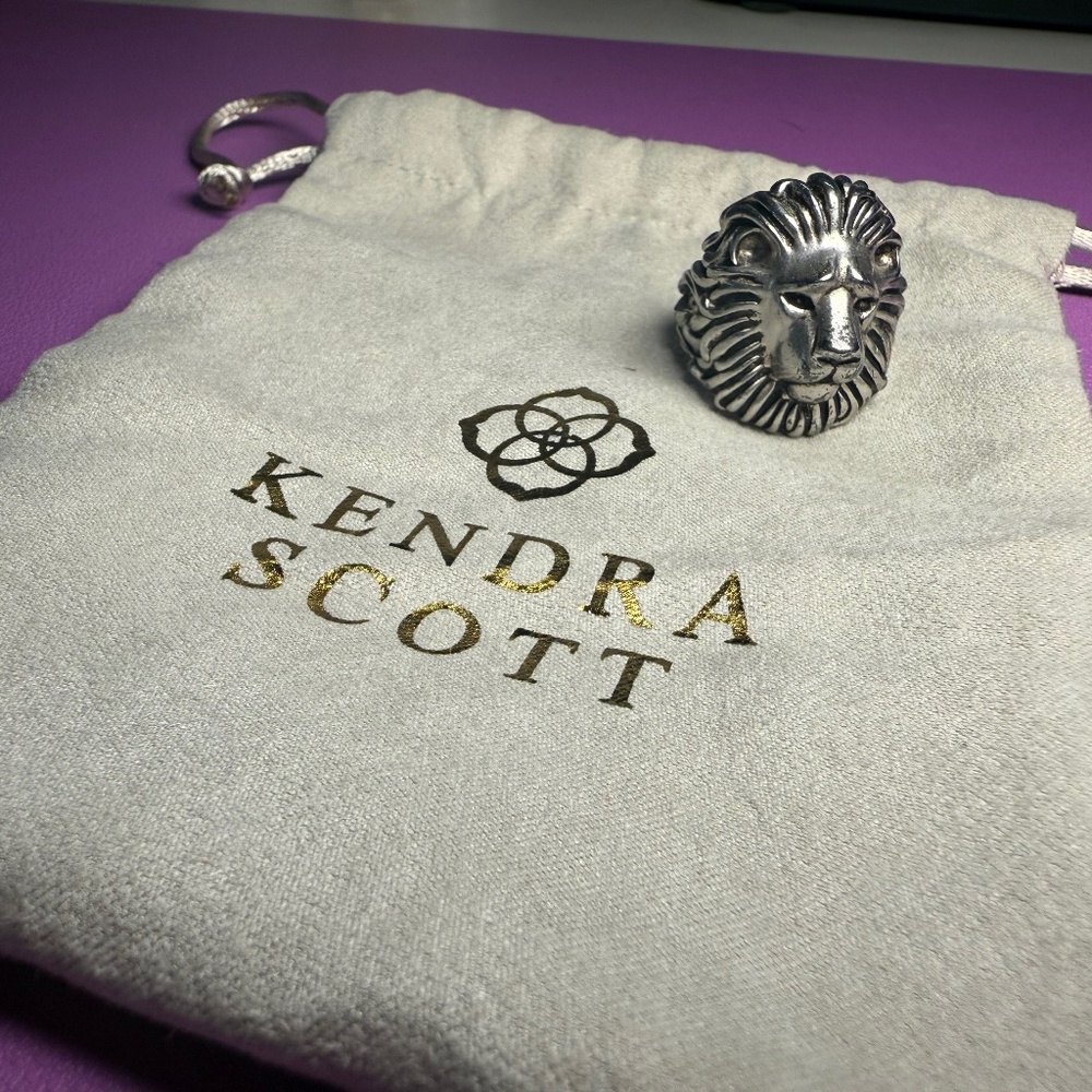 Kendra Scott Lion Ring